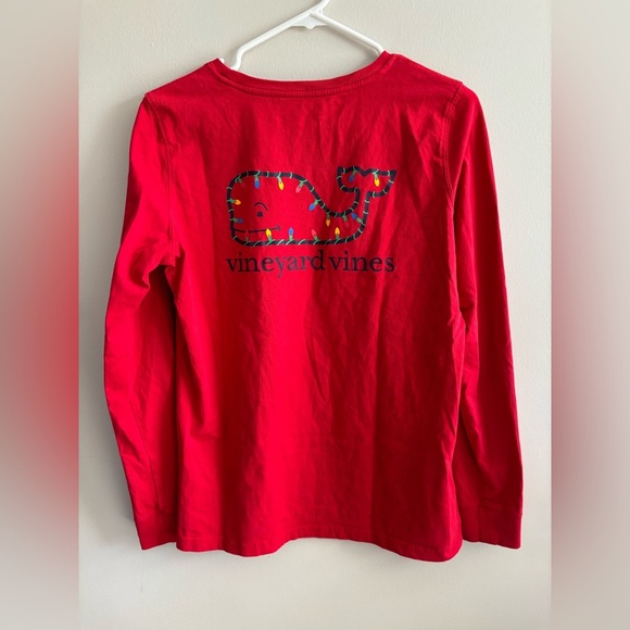 Vineyard Vines Red Long Sleeve Christmas Lights on Whale Size Small - Picture 4 of 5